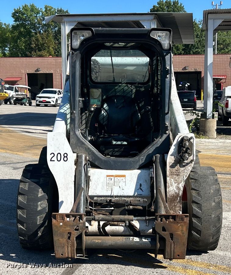 MINI CARGADOR SOBRE RUEDAS 2019 BOBCAT S650