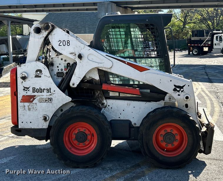 MINI CARGADOR SOBRE RUEDAS 2019 BOBCAT S650