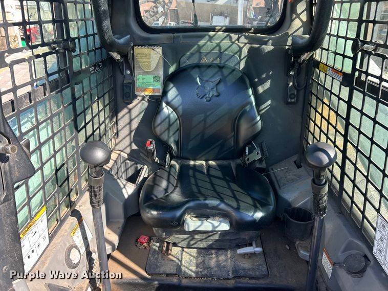 image for item ET3213 2019 Bobcat S650 skid steer loader