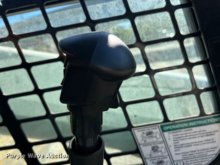 image for item ET3213 2019 Bobcat S650 skid steer loader