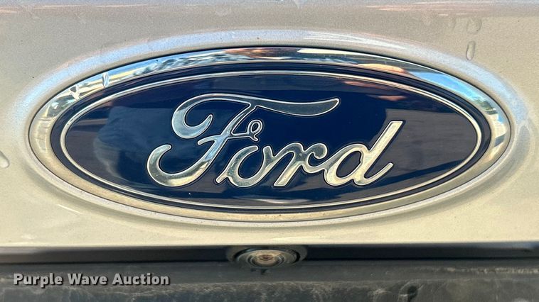 image for item ET3216 2019 Ford Escape SE SUV