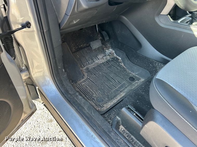 image for item ET3216 2019 Ford Escape SE SUV