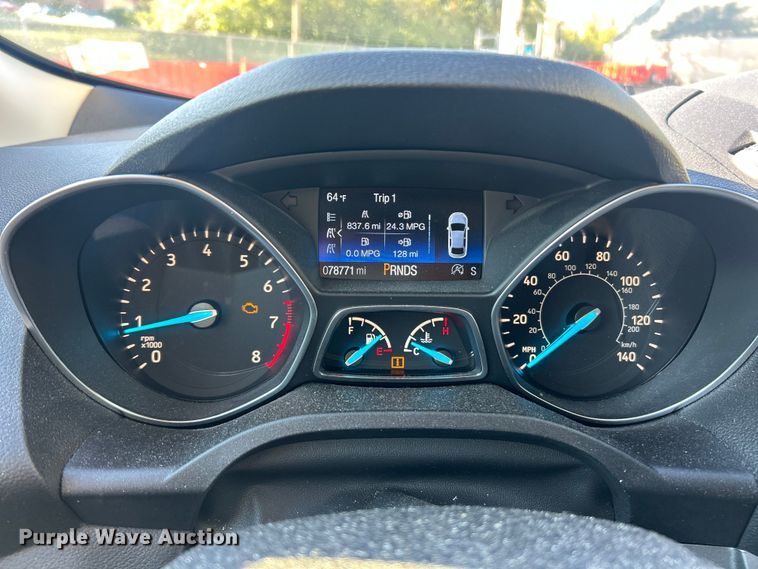 image for item ET3216 2019 Ford Escape SE SUV