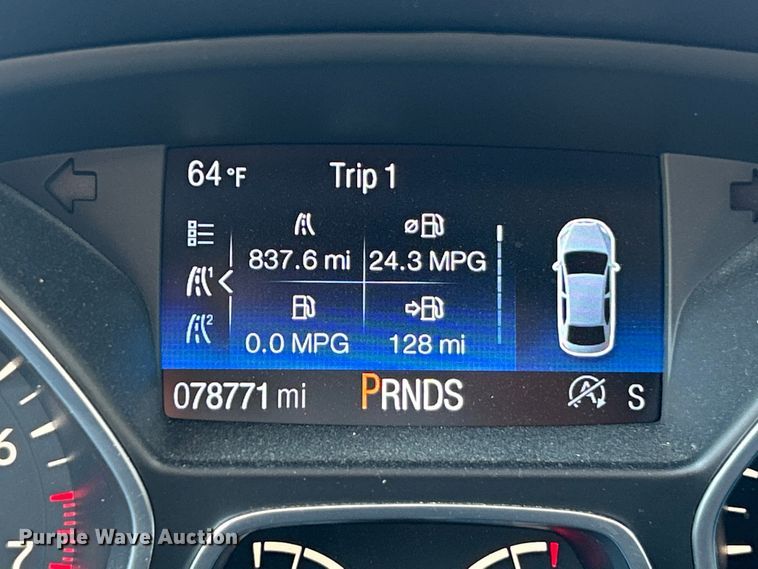 image for item ET3216 2019 Ford Escape SE SUV