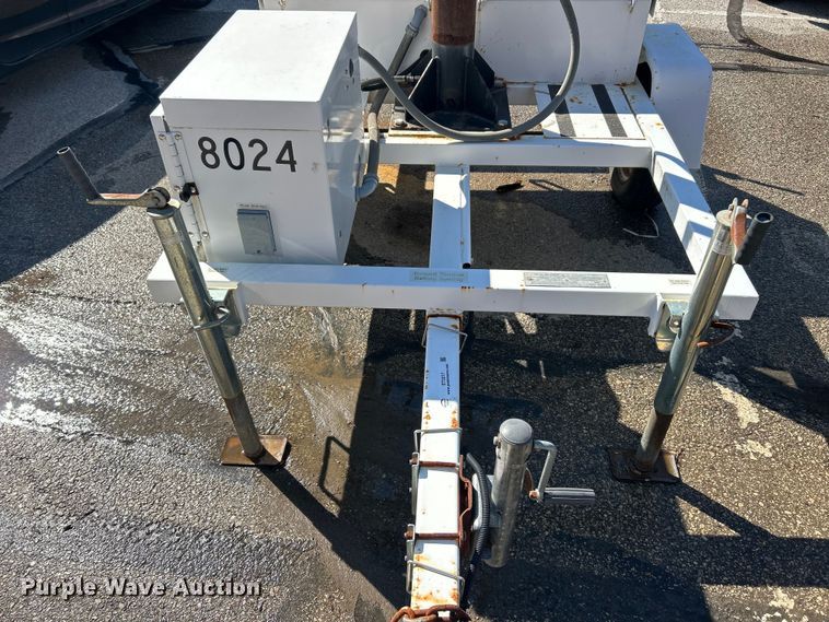 image for item ET3217 2013 American Signal message board trailer