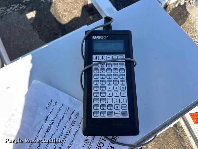 image for item ET3217 2013 American Signal message board trailer