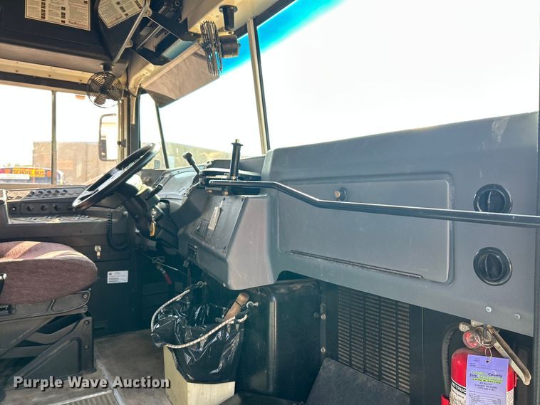 image for item ET3248 2013 Blue Bird Vision school bus