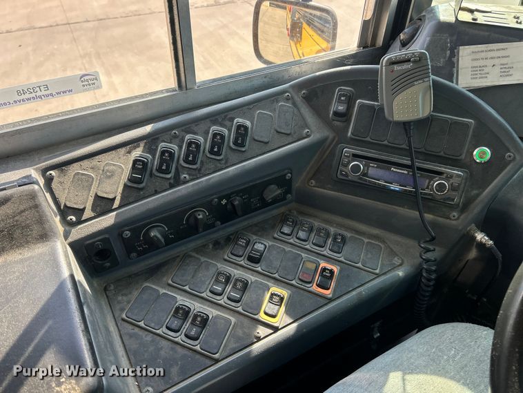 image for item ET3248 2013 Blue Bird Vision school bus