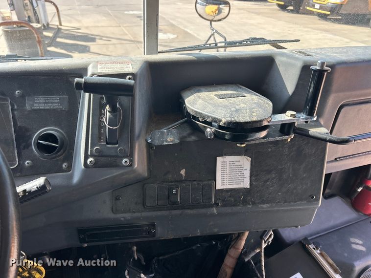 image for item ET3248 2013 Blue Bird Vision school bus