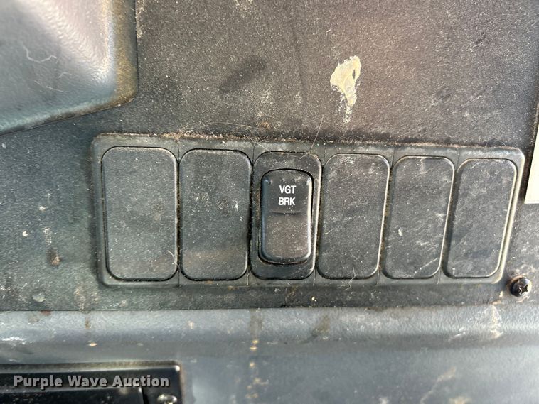 image for item ET3248 2013 Blue Bird Vision school bus