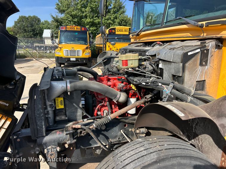 image for item ET3248 2013 Blue Bird Vision school bus