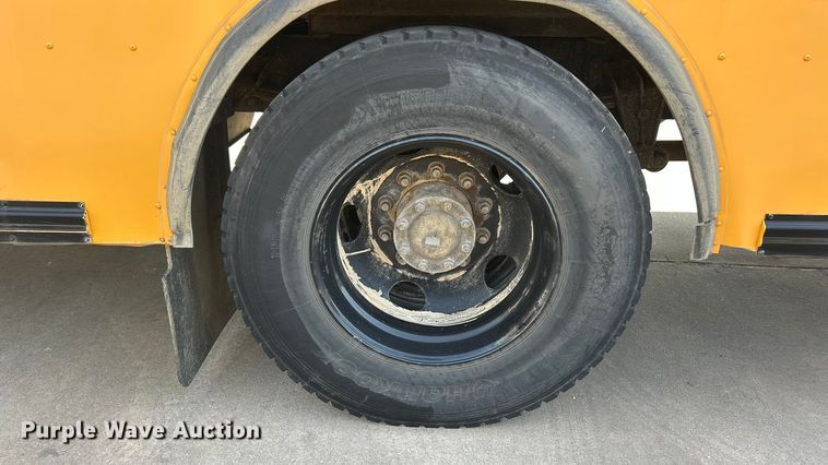 image for item ET3248 2013 Blue Bird Vision school bus