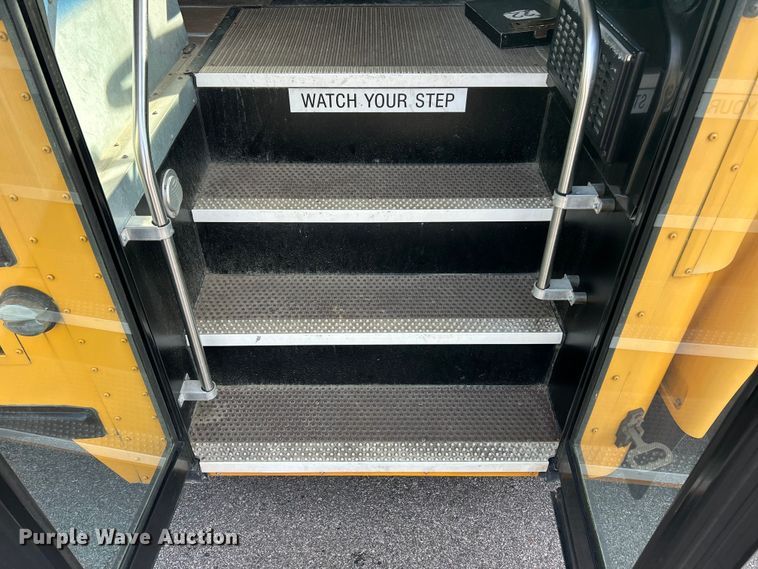 image for item ET3249 2014 IC PB105 school bus