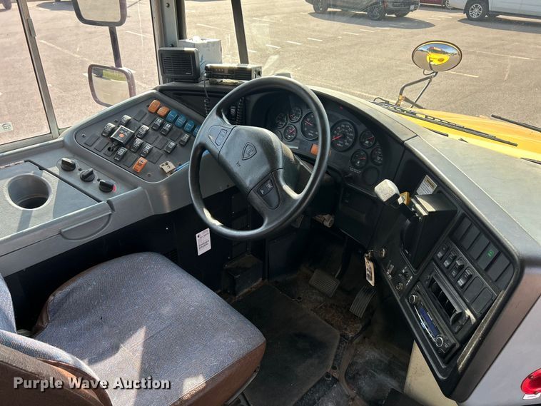 image for item ET3249 2014 IC PB105 school bus