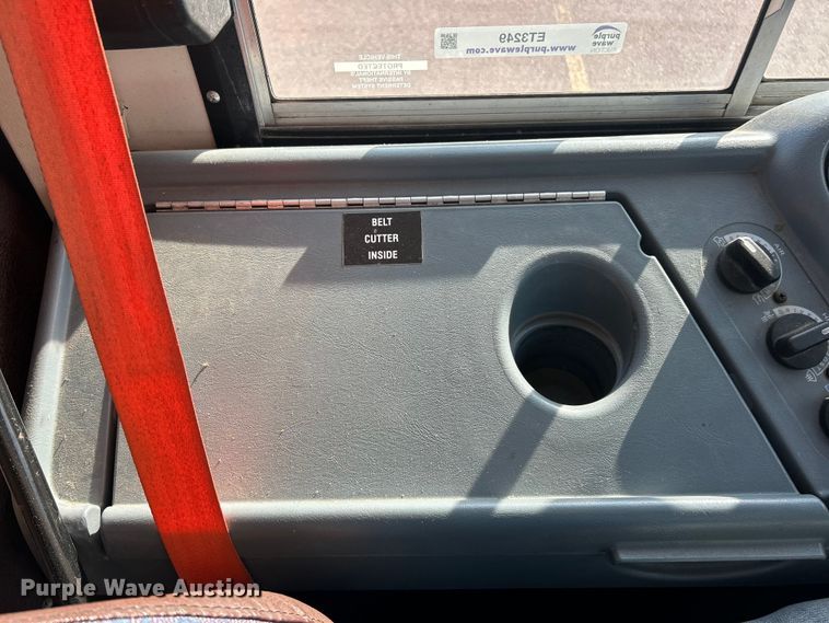 image for item ET3249 2014 IC PB105 school bus