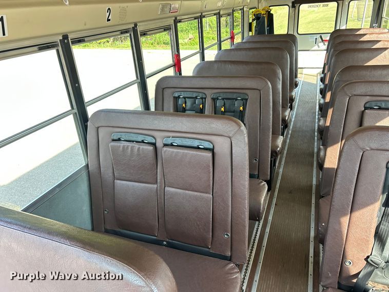 image for item ET3249 2014 IC PB105 school bus