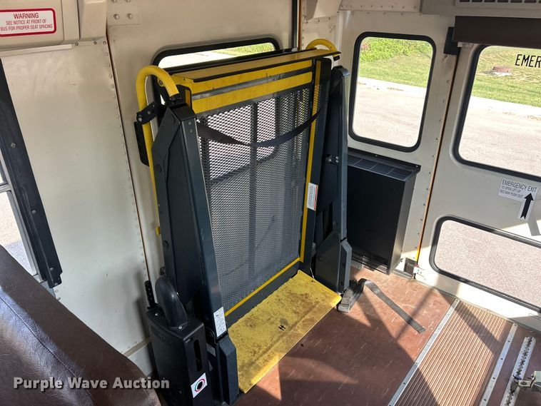 image for item ET3249 2014 IC PB105 school bus