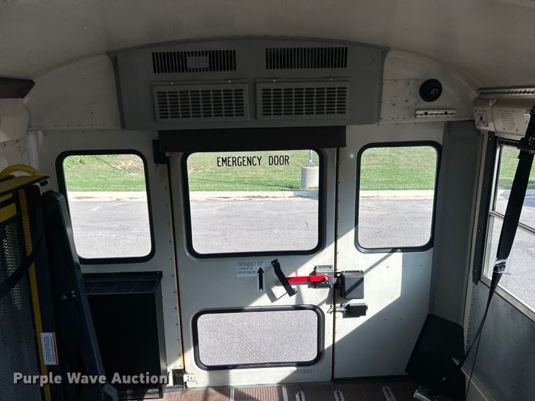 image for item ET3249 2014 IC PB105 school bus