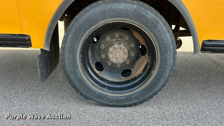 image for item ET3249 2014 IC PB105 school bus