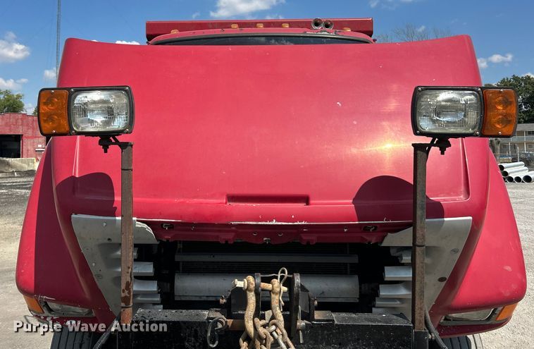 image for item ET3456 2007 Sterling L7500 dump truck