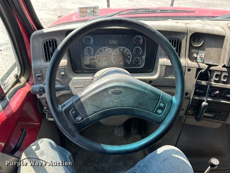 image for item ET3456 2007 Sterling L7500 dump truck