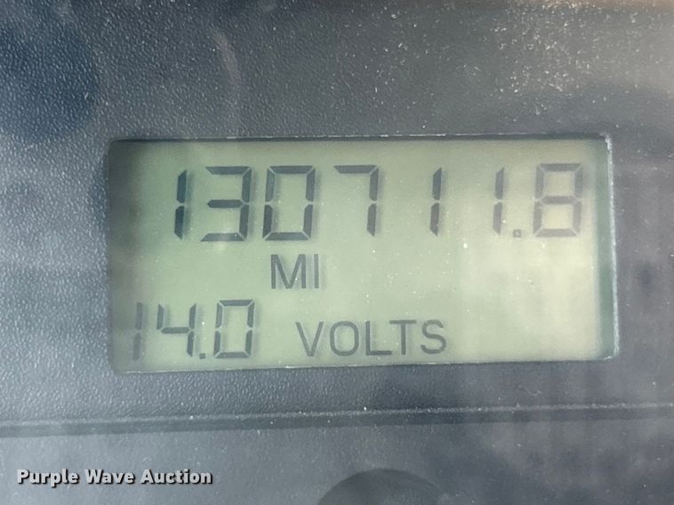 image for item ET3456 2007 Sterling L7500 dump truck