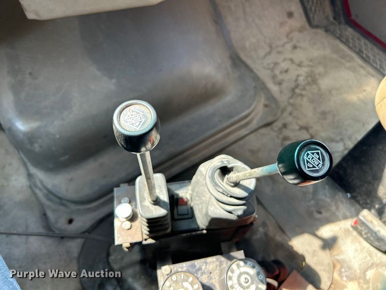 image for item ET3456 2007 Sterling L7500 dump truck