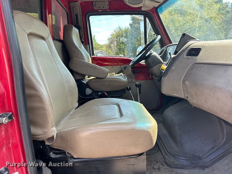 image for item ET3456 2007 Sterling L7500 dump truck