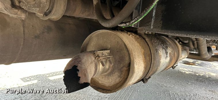 image for item ET3456 2007 Sterling L7500 dump truck