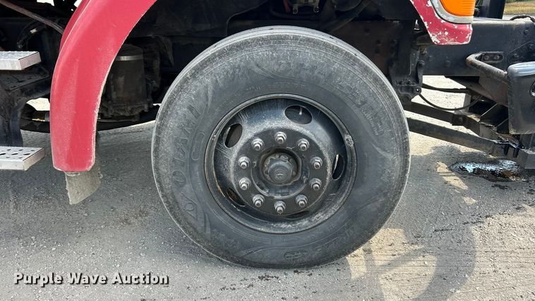 image for item ET3456 2007 Sterling L7500 dump truck