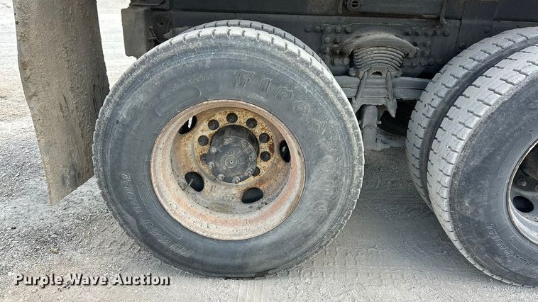 image for item ET3456 2007 Sterling L7500 dump truck