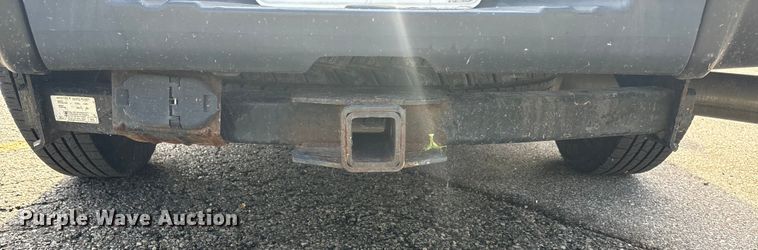 image for item ET4557 2011 Ford F250 Super Duty Crew Cab pickup truck