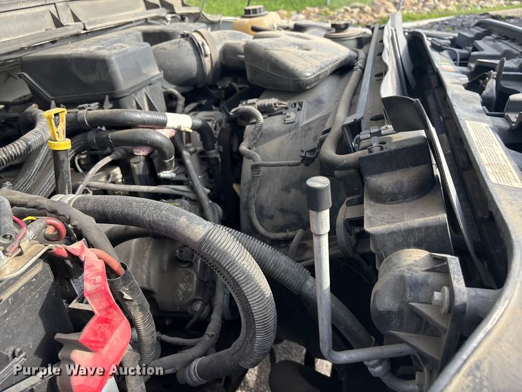 image for item ET4557 2011 Ford F250 Super Duty Crew Cab pickup truck