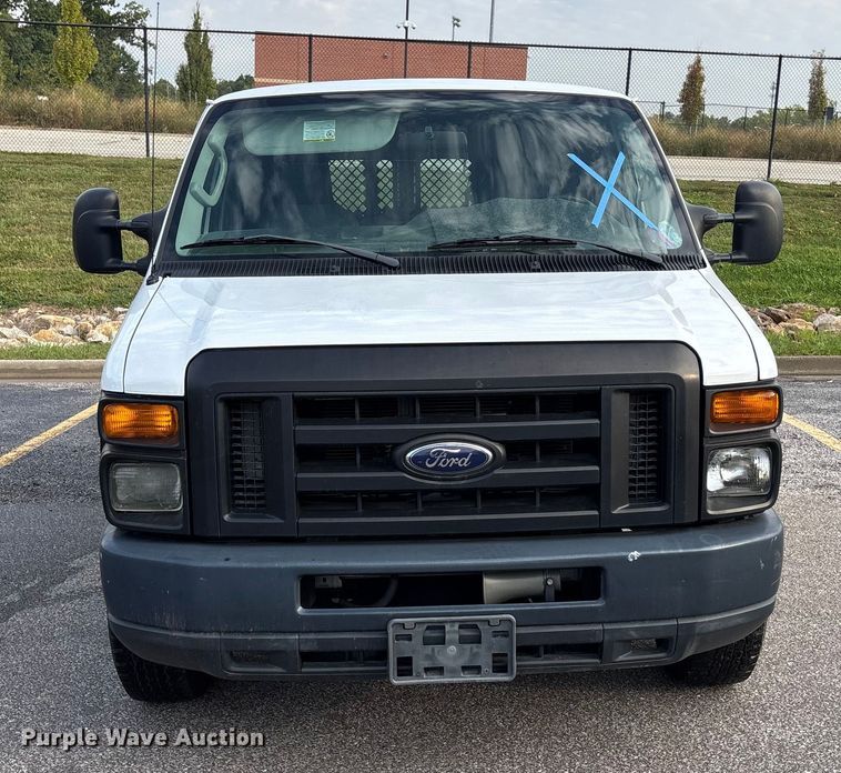 image for item ET4562 2011 Ford E250 van