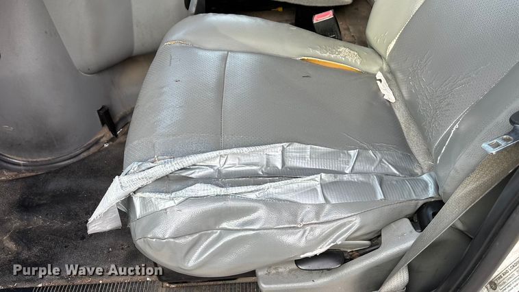 image for item ET4562 2011 Ford E250 van