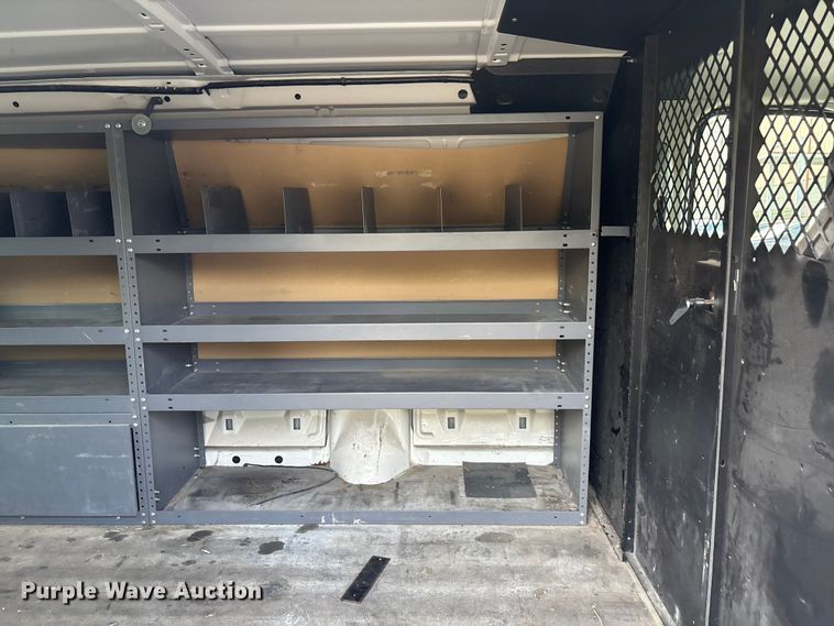 image for item ET4562 2011 Ford E250 van