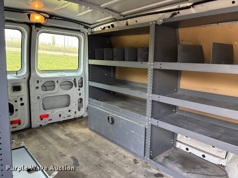 image for item ET4562 2011 Ford E250 van
