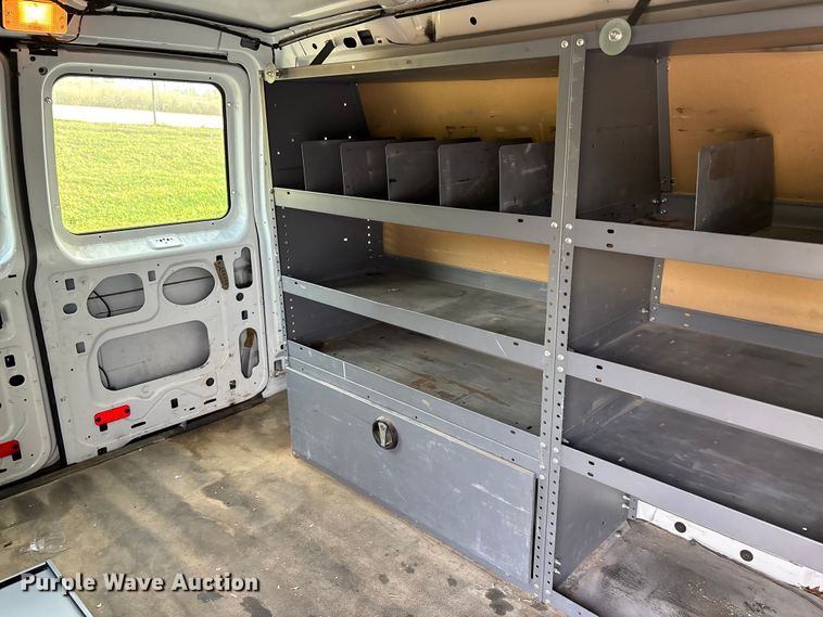 image for item ET4562 2011 Ford E250 van