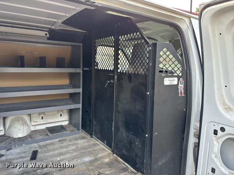 image for item ET4562 2011 Ford E250 van