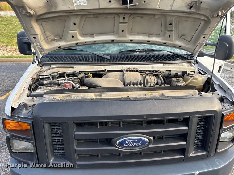 image for item ET4562 2011 Ford E250 van