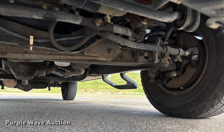 image for item ET4565 2013 Ford E350 Super Duty utility van