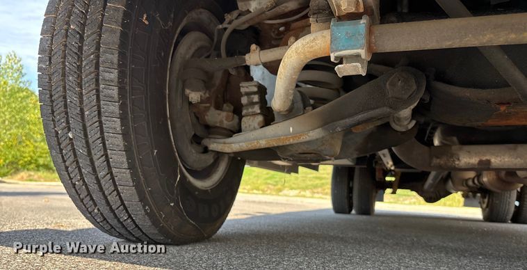 image for item ET4568 2002 Workhorse P42 delivery van