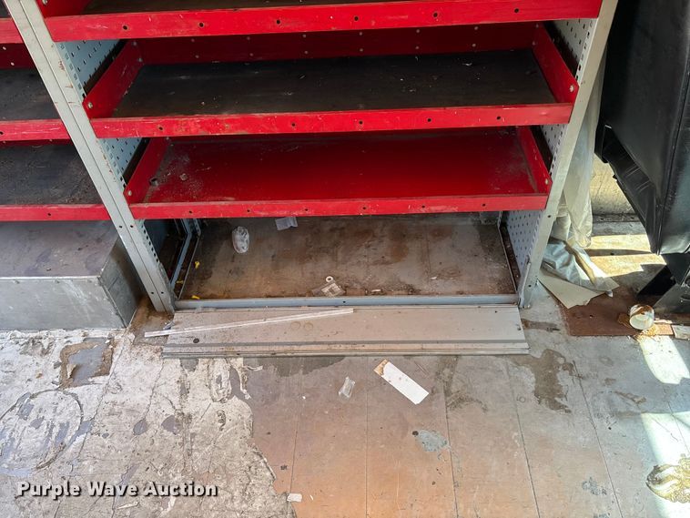 image for item ET4568 2002 Workhorse P42 delivery van