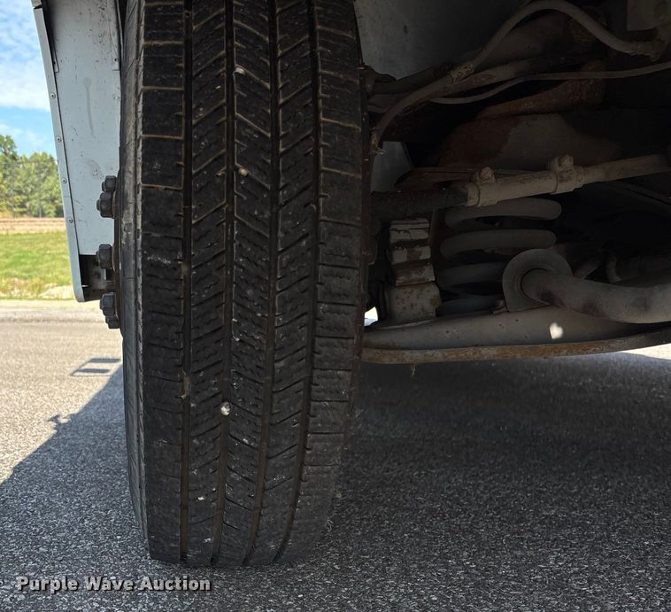 image for item ET4568 2002 Workhorse P42 delivery van