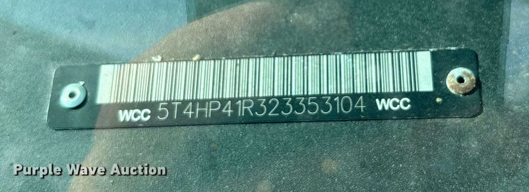 image for item ET4568 2002 Workhorse P42 delivery van