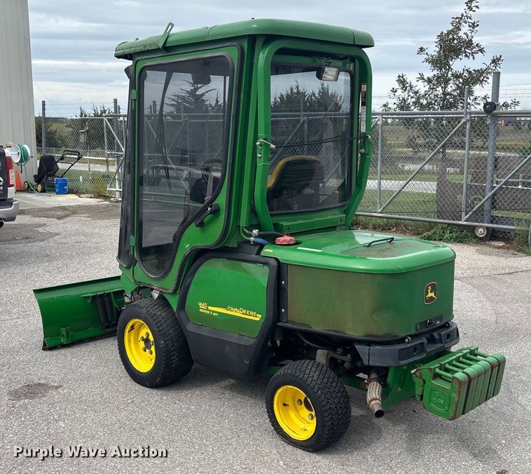 image for item ET4668 2006 John Deere 1445 Series II 4WD lawn mower