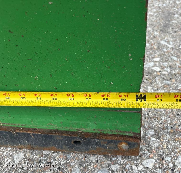 image for item ET4668 2006 John Deere 1445 Series II 4WD lawn mower