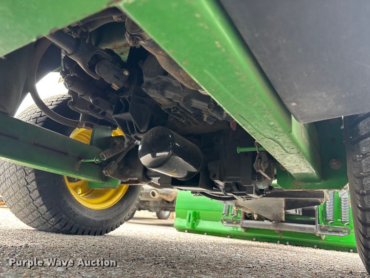 image for item ET4668 2006 John Deere 1445 Series II 4WD lawn mower