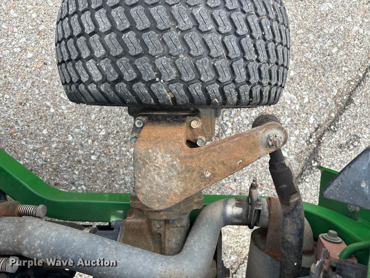 image for item ET4668 2006 John Deere 1445 Series II 4WD lawn mower