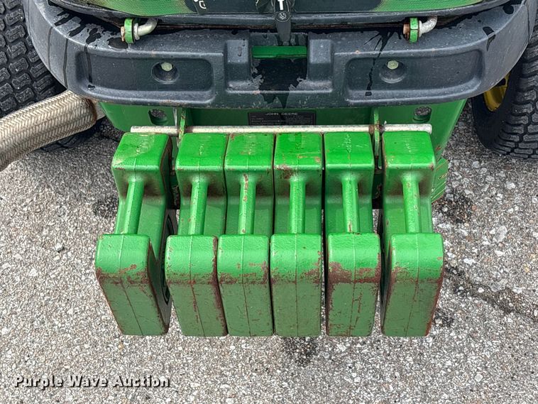 image for item ET4668 2006 John Deere 1445 Series II 4WD lawn mower